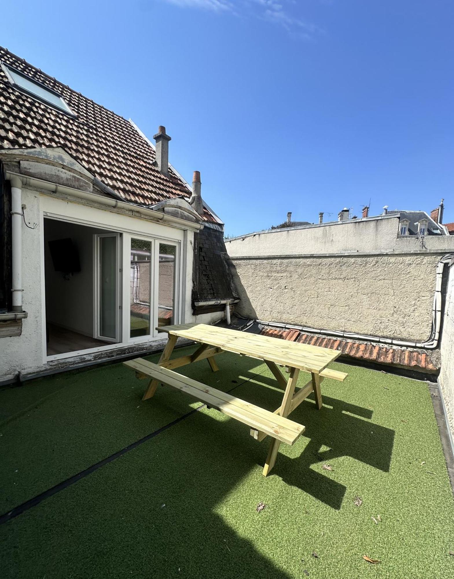 Mascate - Appartement Climatise En Hypercentre Reims Exterior photo